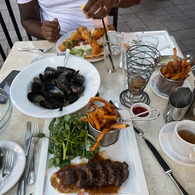 Photo credit: opentable