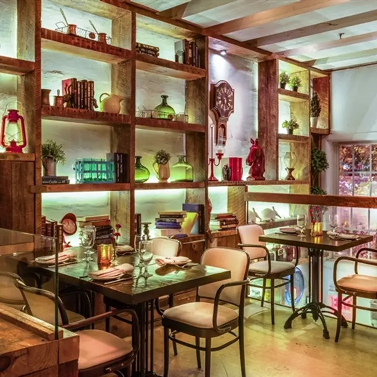 Photo credit: opentable