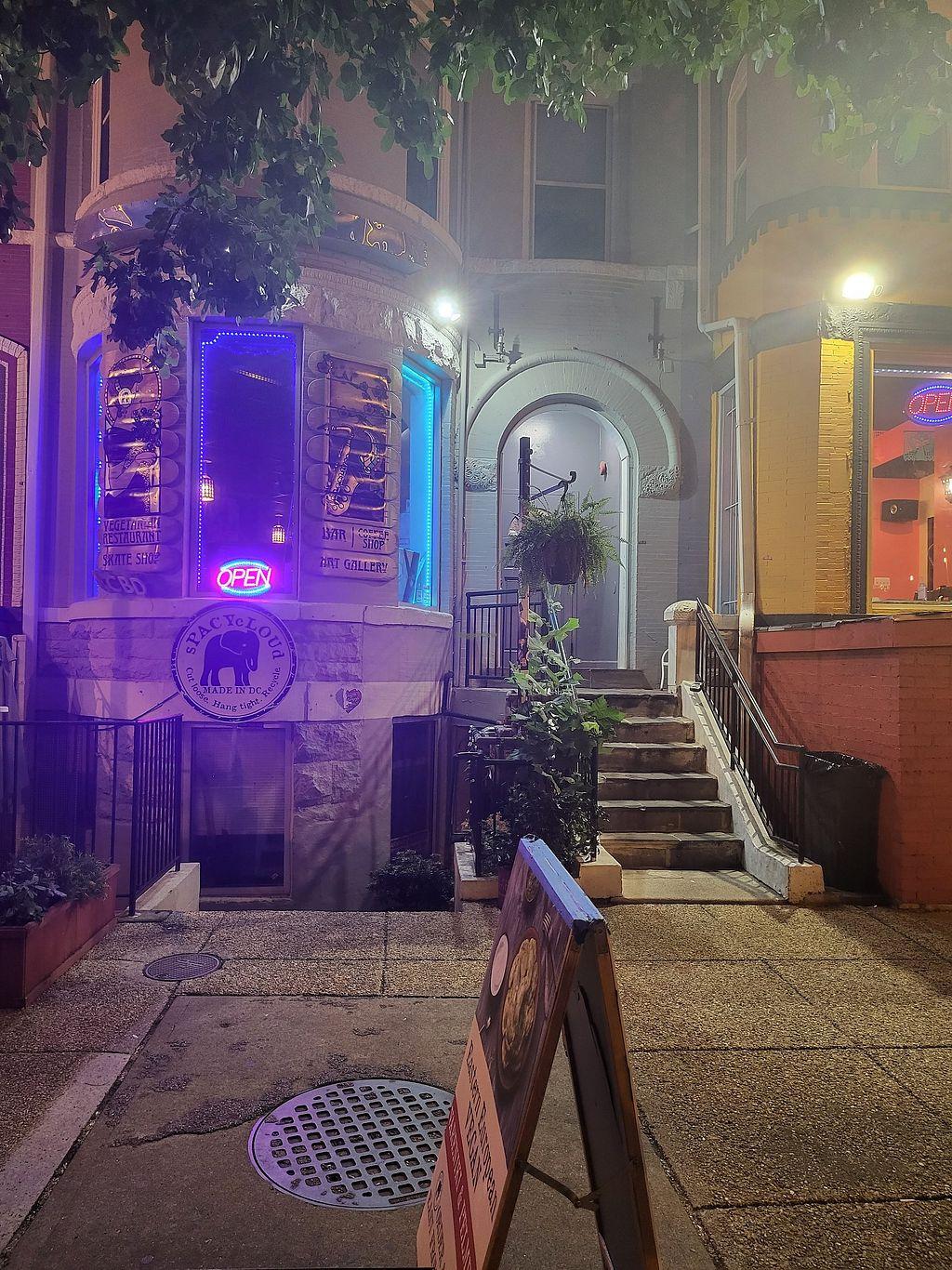 Photo credit: happycow