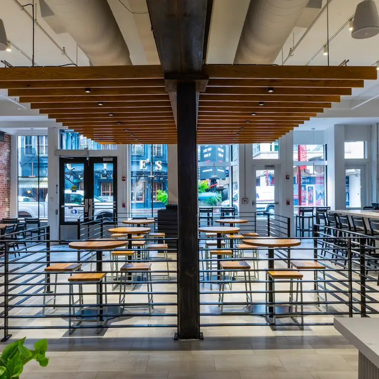 Photo credit: opentable