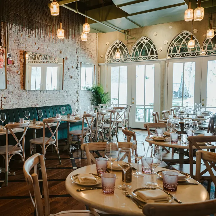 Photo credit: opentable