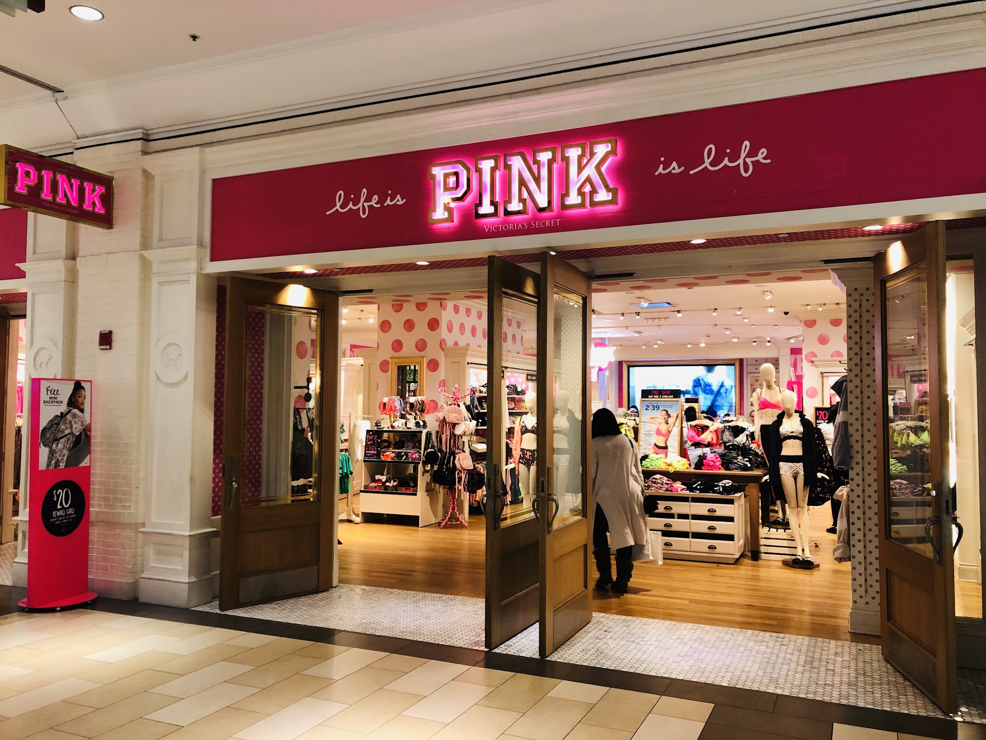 PINK by Victoria's Secret