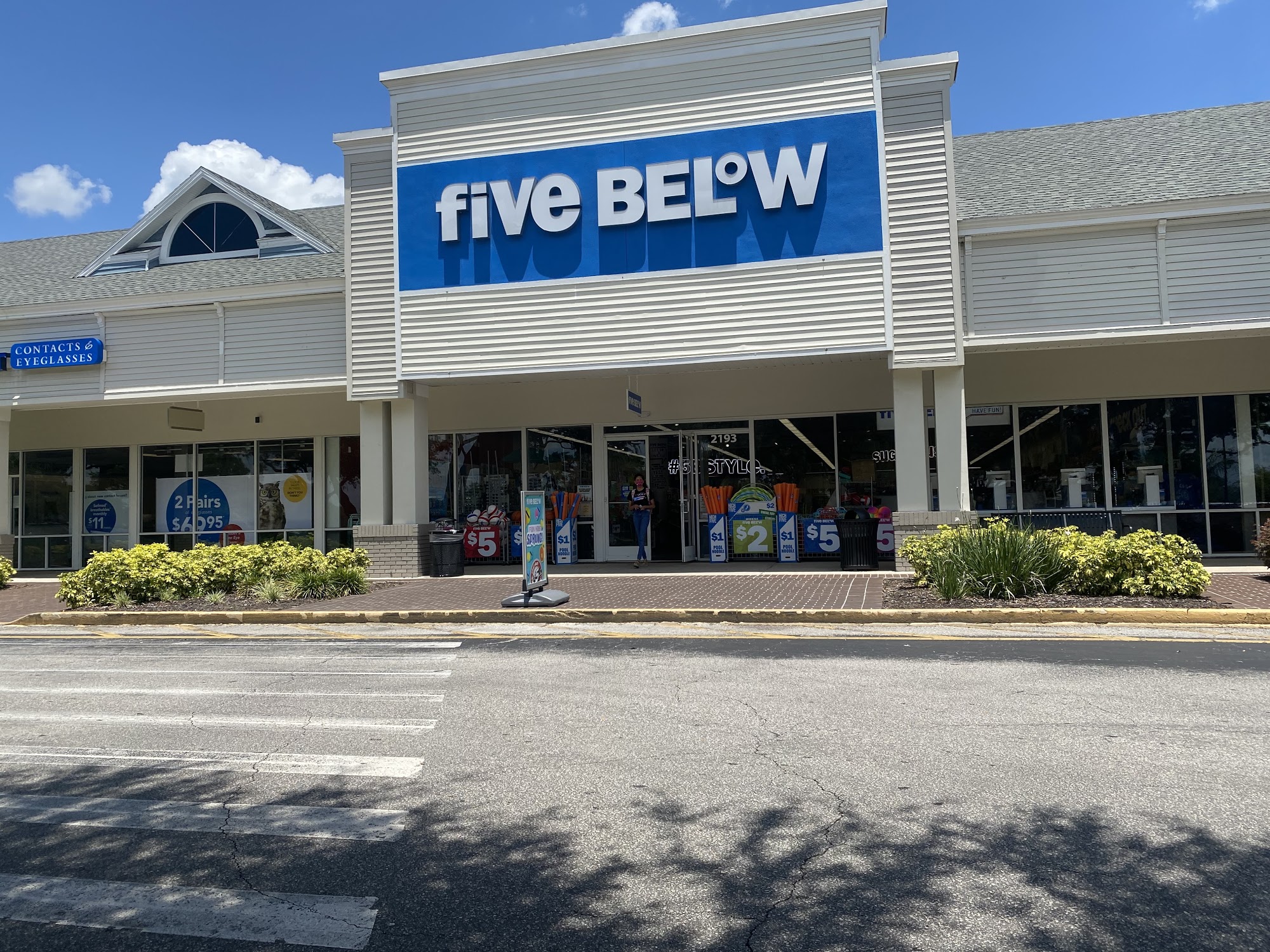 Five Below