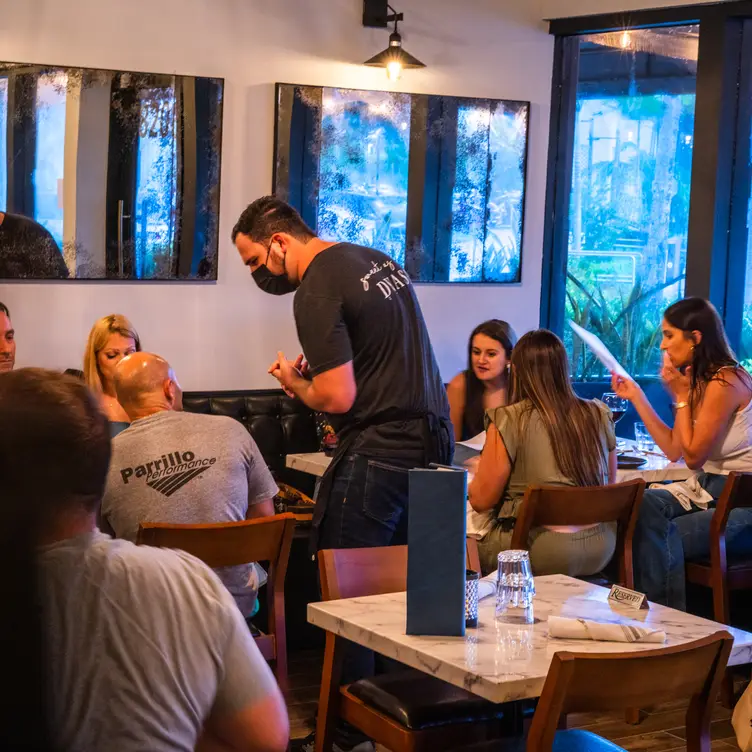 Photo credit: opentable