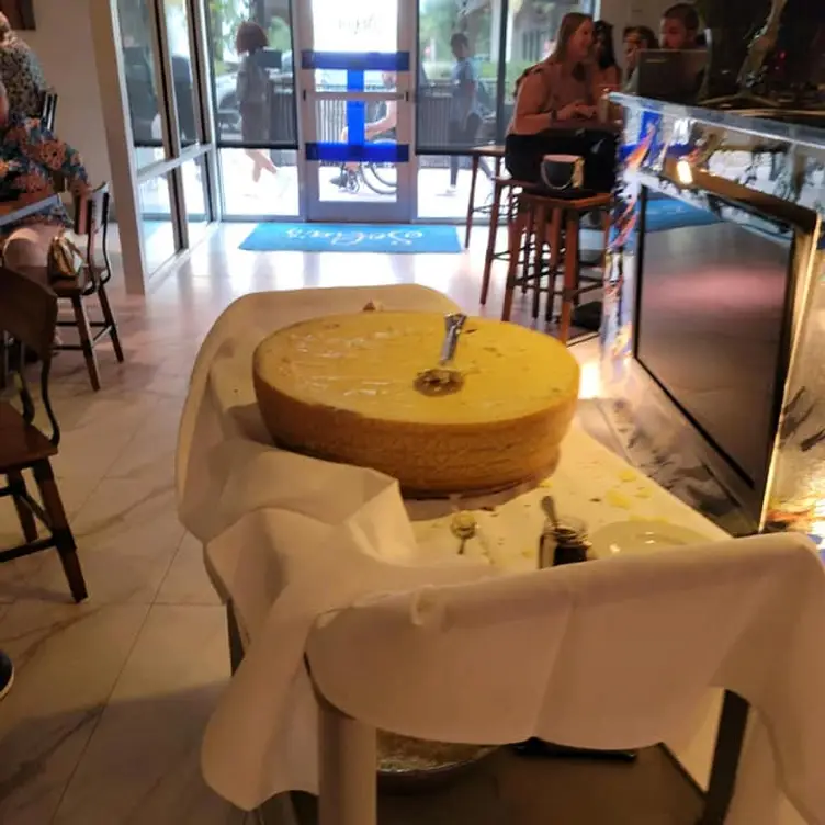 Photo credit: opentable