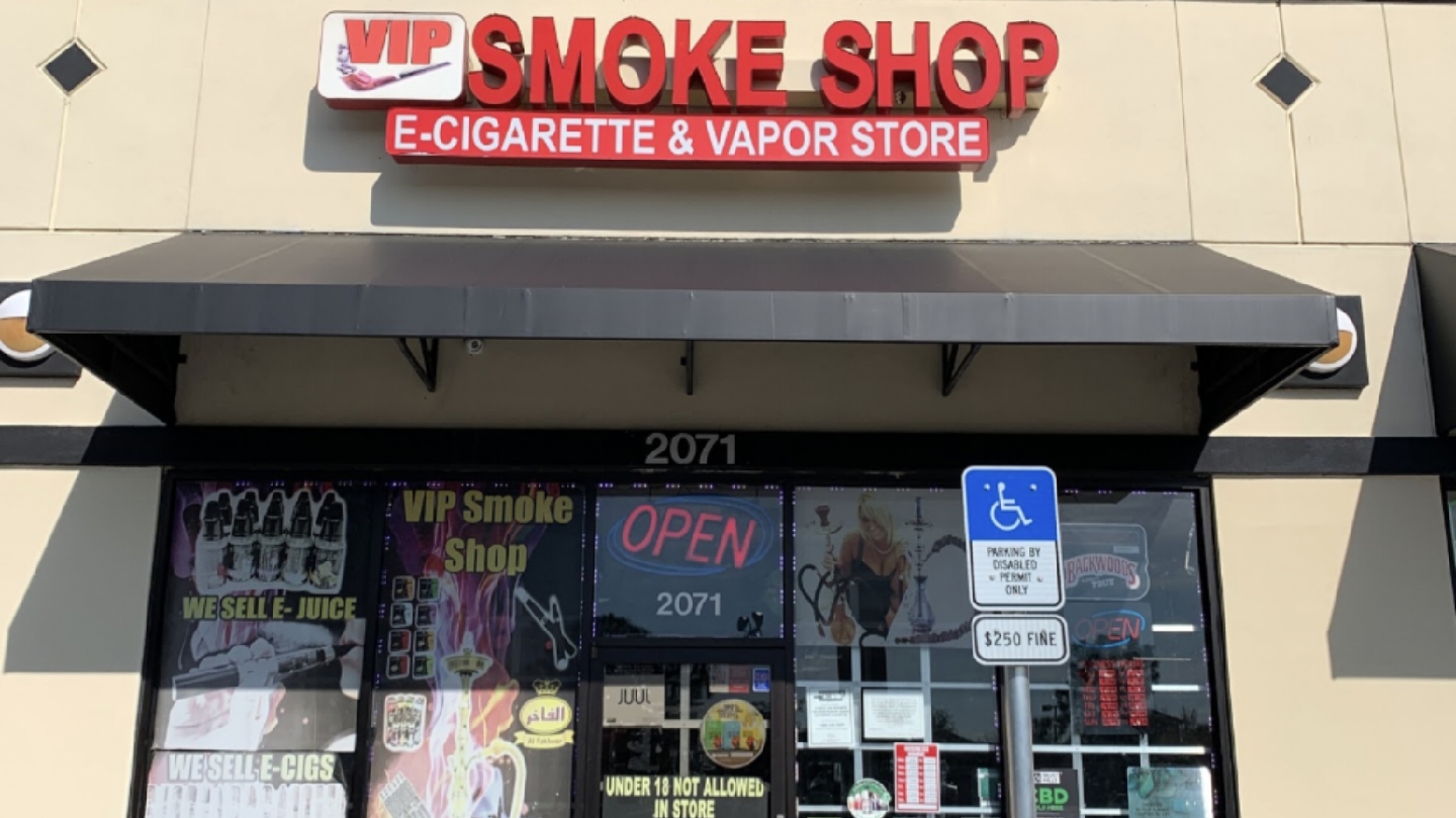 VIP Smoke Shop BVL