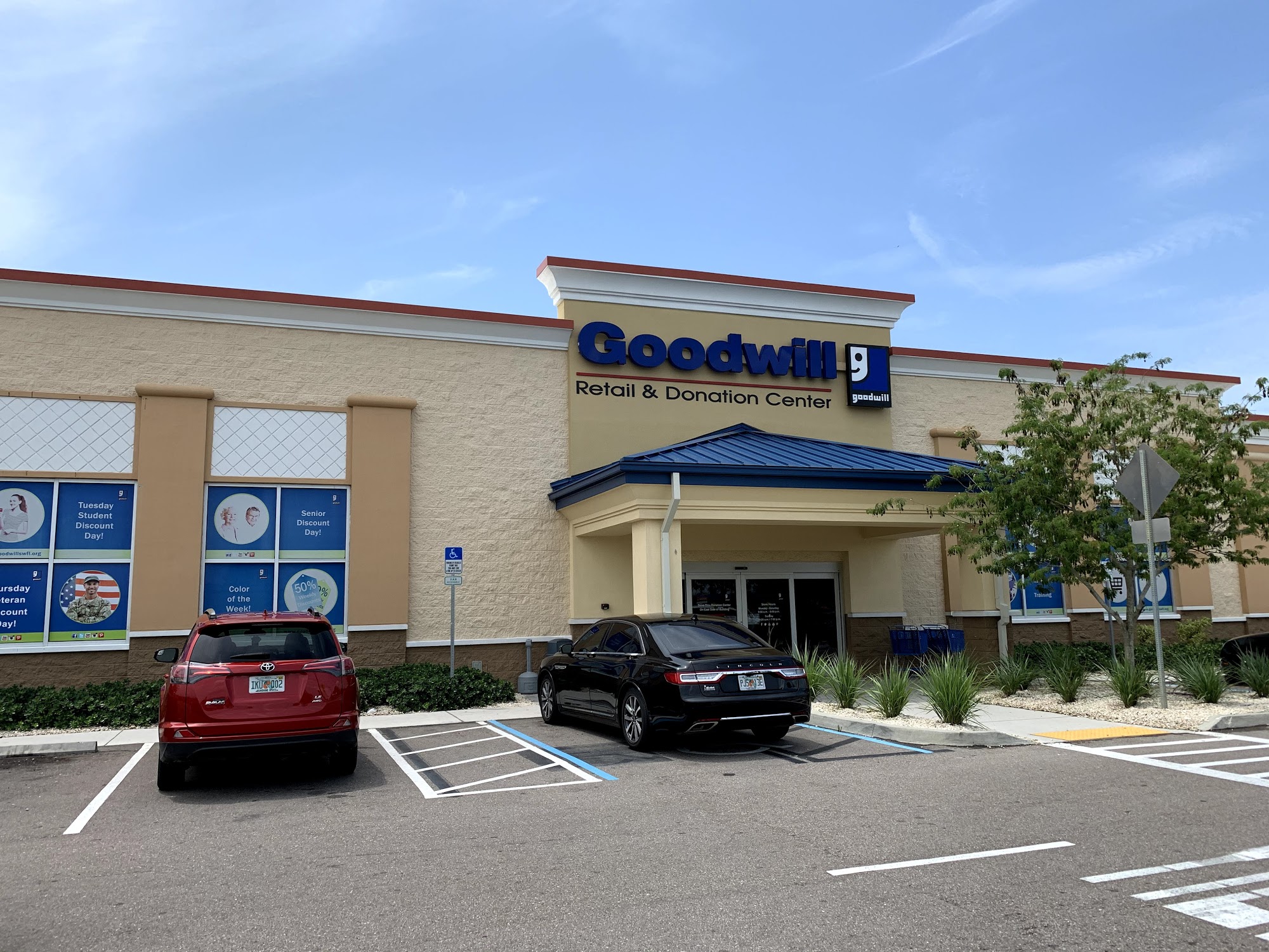 Goodwill Retail & Donation Center