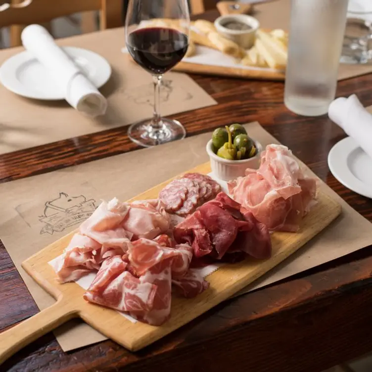 Photo credit: opentable