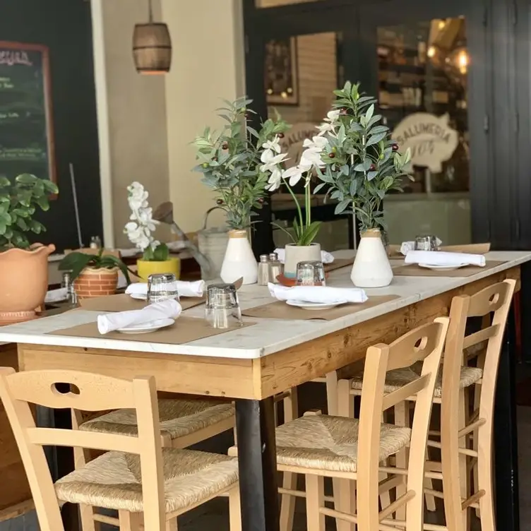 Photo credit: opentable