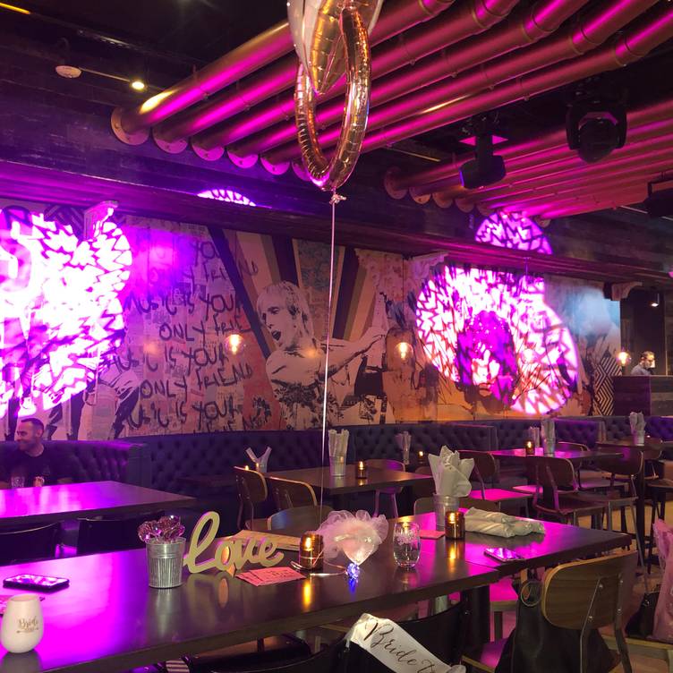 Photo credit: opentable