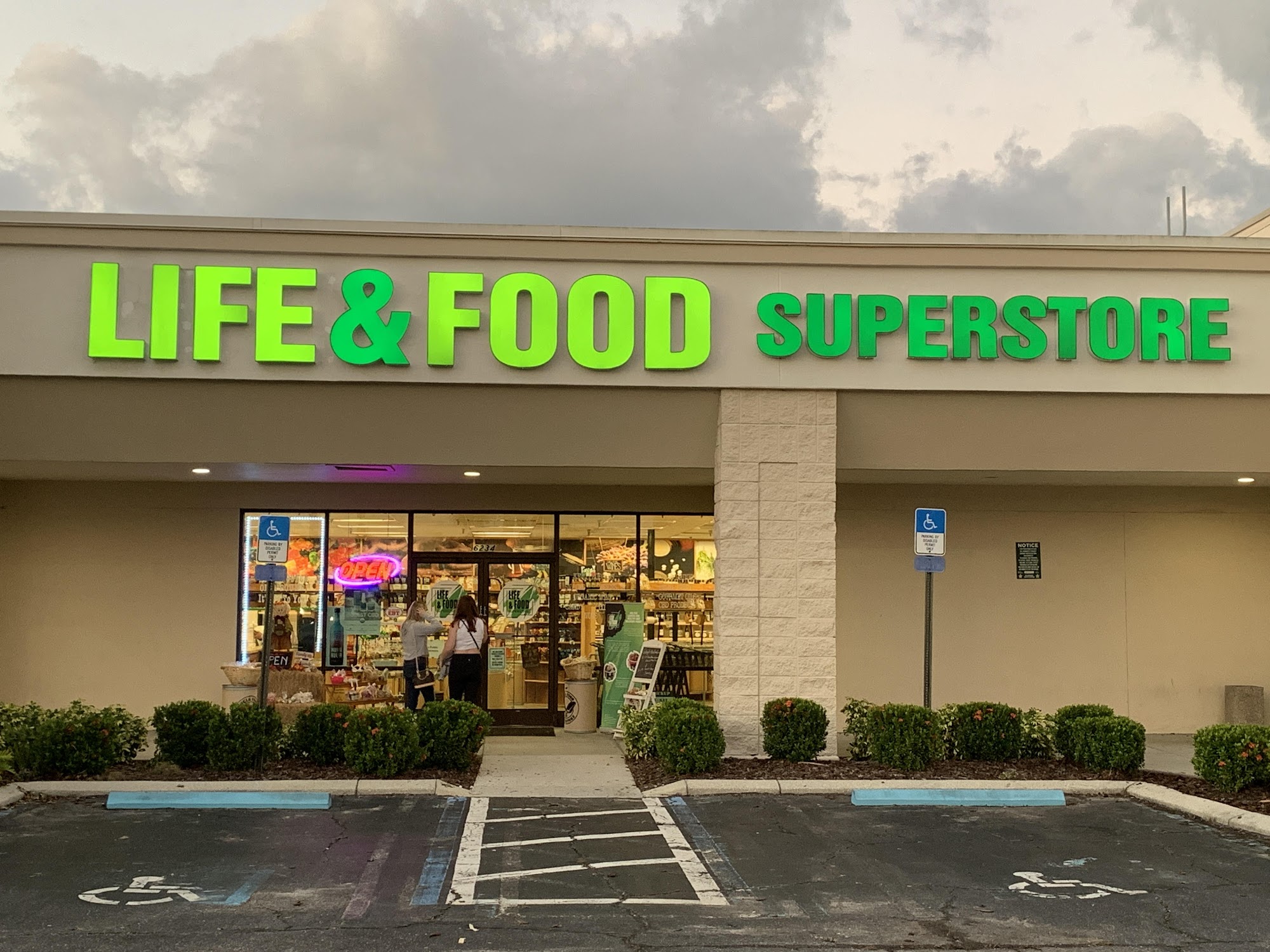 Life & Food Superstore
