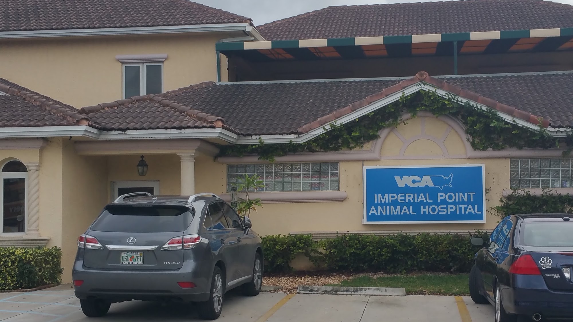 VCA Imperial Point Animal Hospital