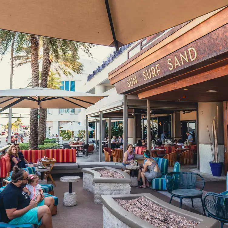 Photo credit: opentable
