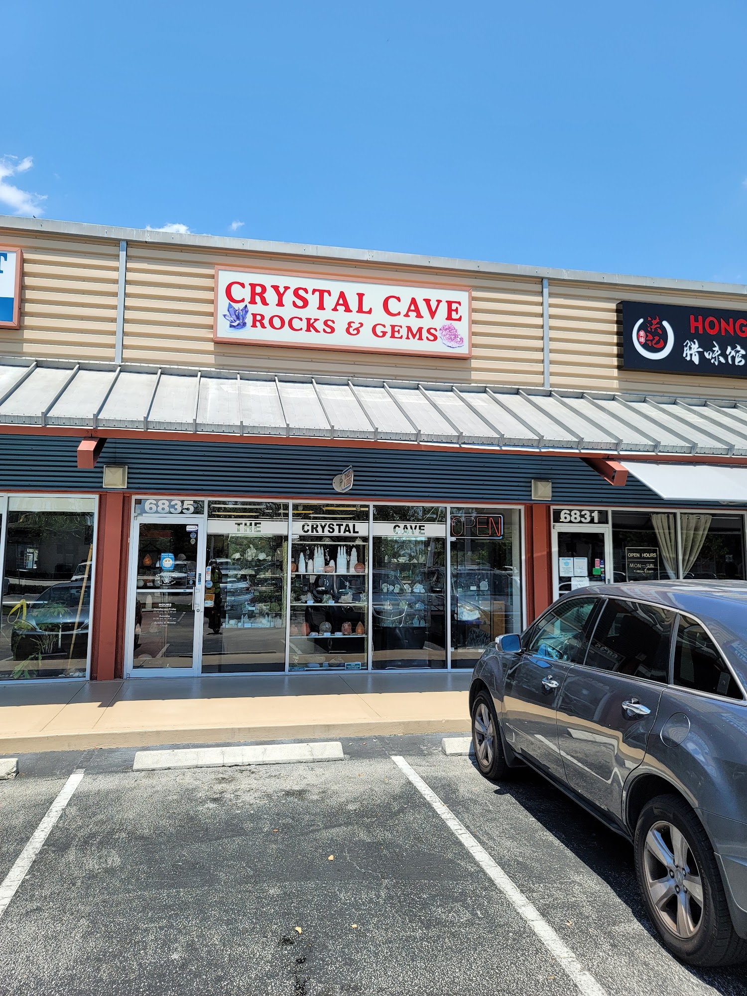 Crystal Cave Rock & Gem Shop