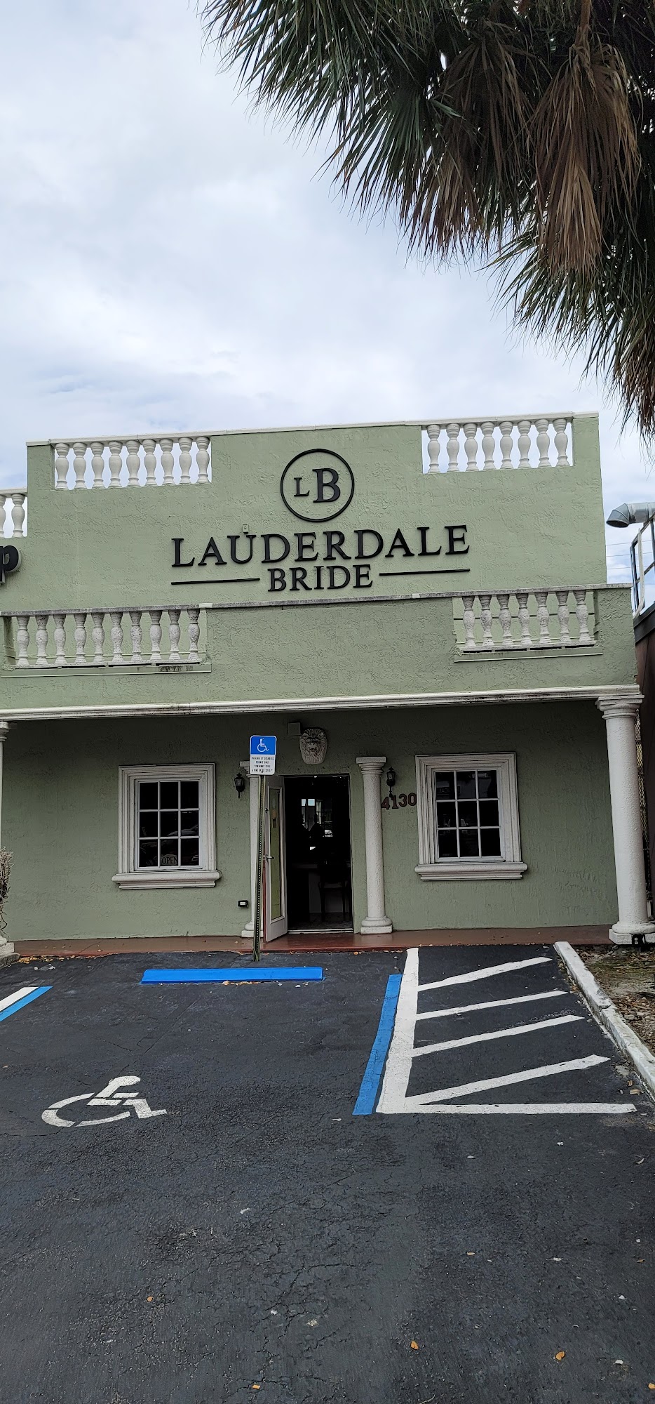 Lauderdale Bride - Bridal Shop