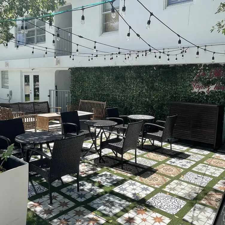 Photo credit: opentable