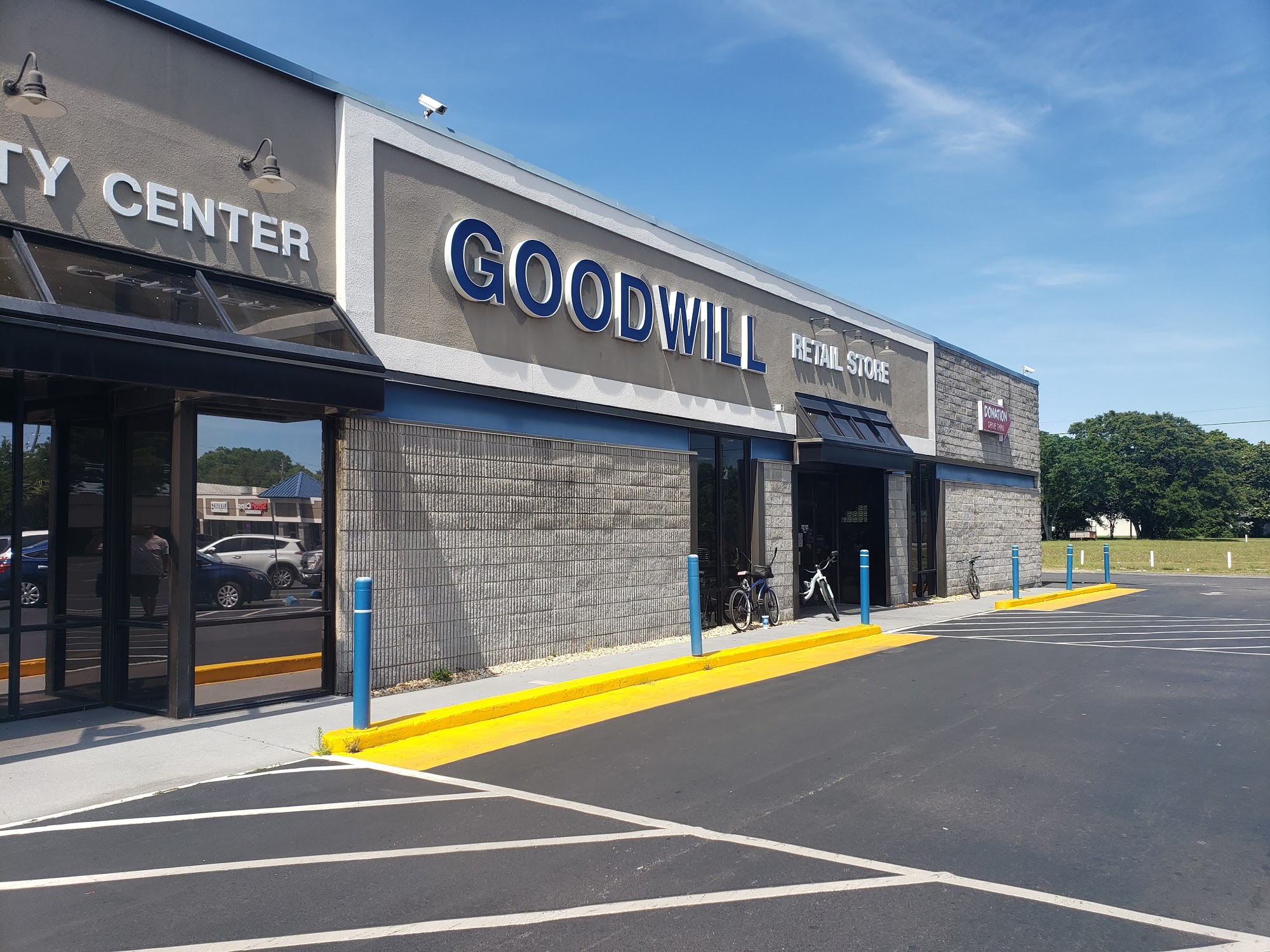 Goodwill Gulf Coast - Fort Walton Beach Store/Donations & Community Center