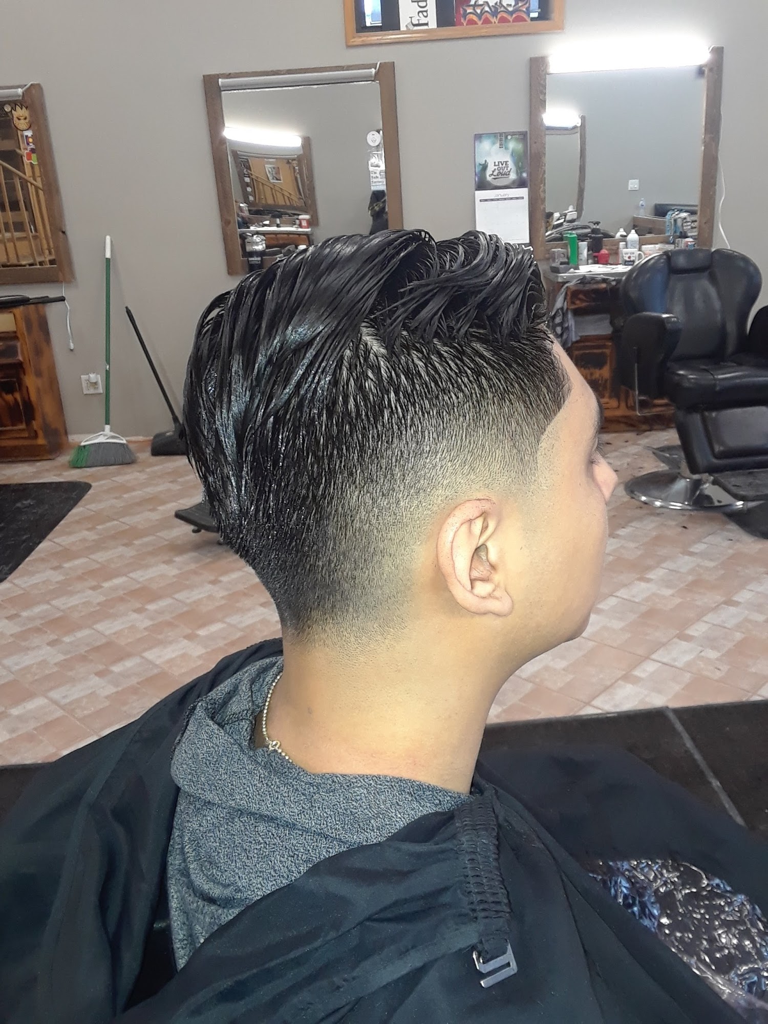 Santi the Barber