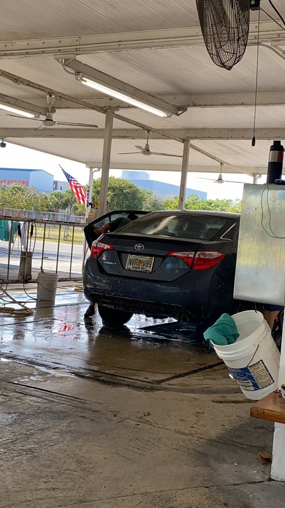 Car Wash Panchitos