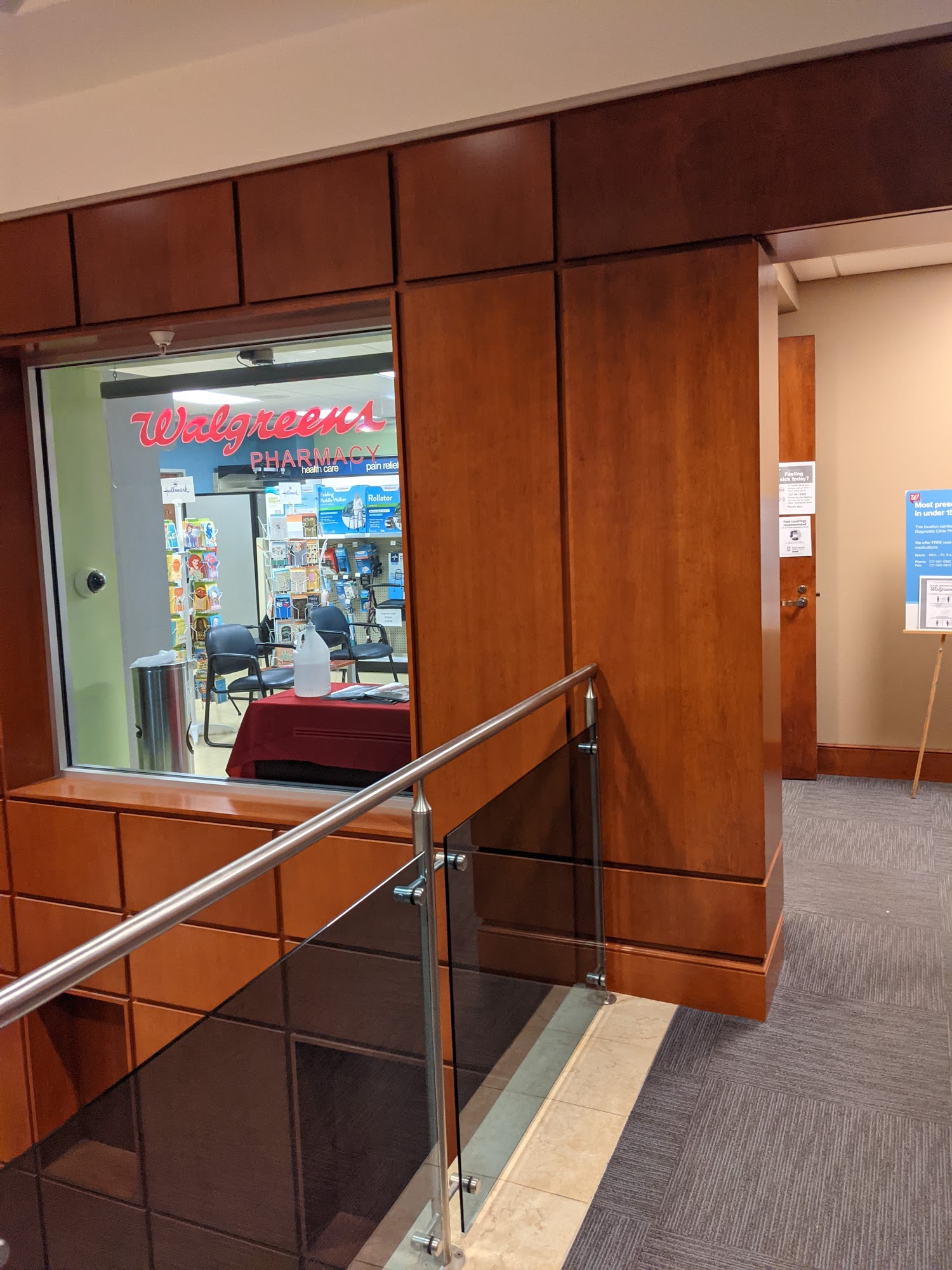 Walgreens Pharmacy at Largo Diagnostic Clinic