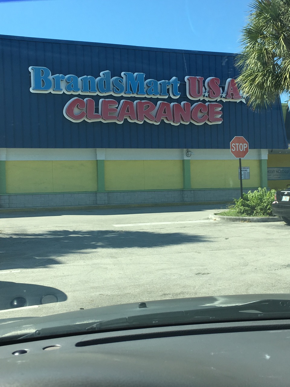 BrandsMart USA Clearance Center