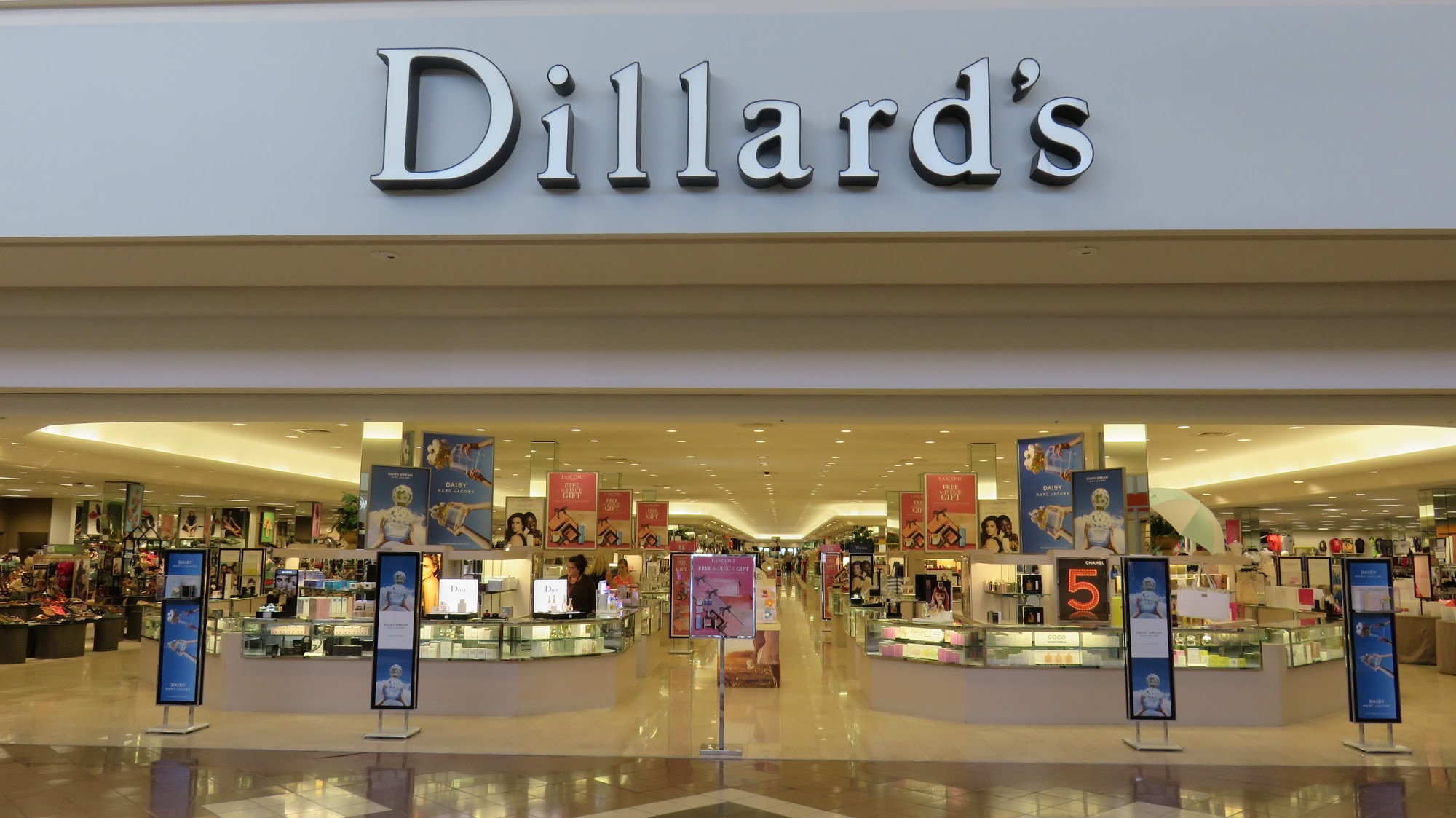 Dillard's