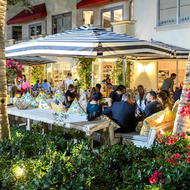 Photo credit: opentable