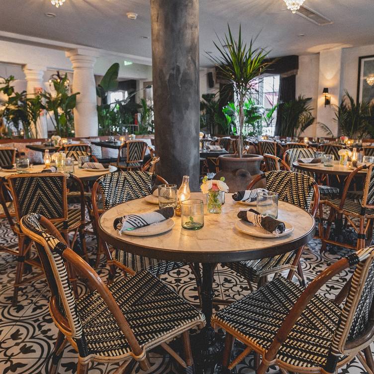 Photo credit: opentable