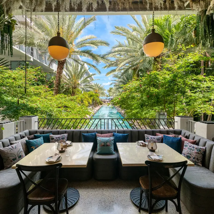 Photo credit: opentable