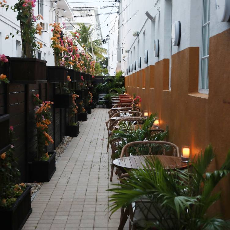 Photo credit: opentable