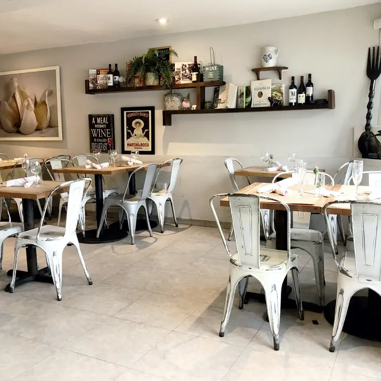 Photo credit: opentable