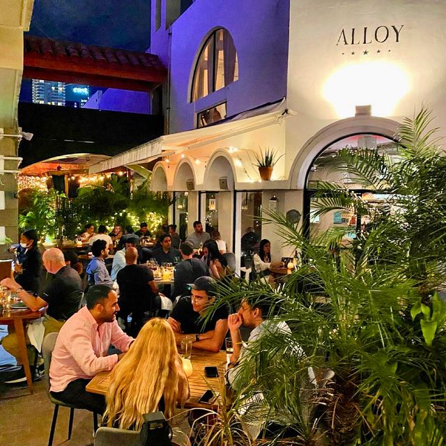 Photo credit: opentable
