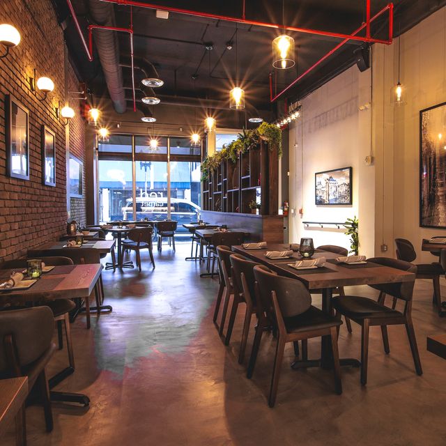 Photo credit: opentable