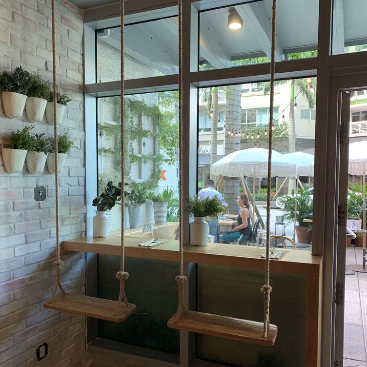 Photo credit: opentable