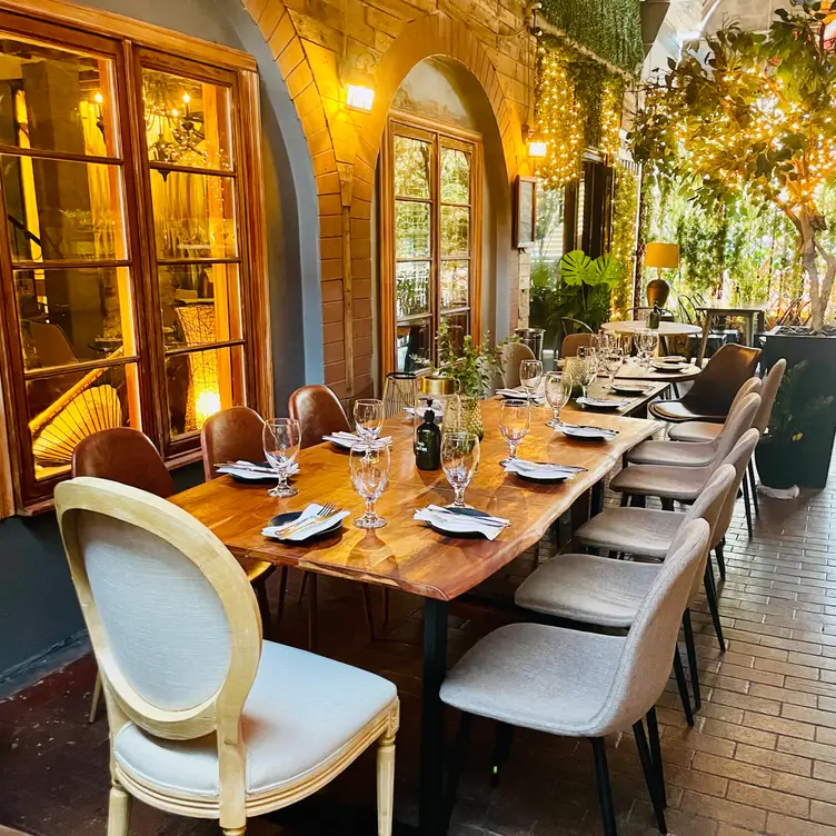 Photo credit: opentable