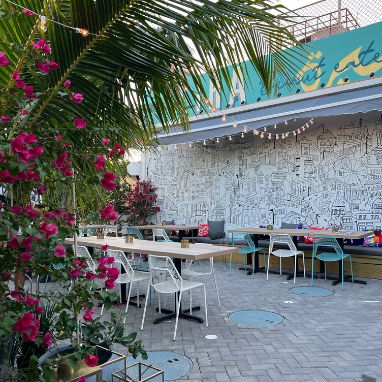 Photo credit: opentable