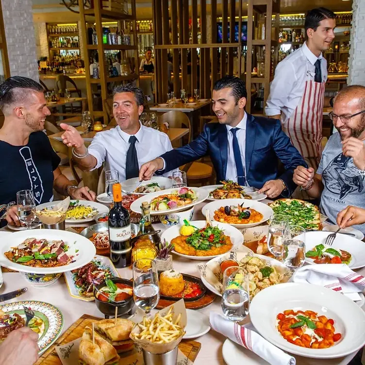 Photo credit: opentable
