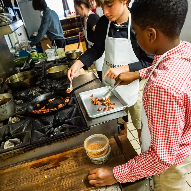 Photo credit: opentable