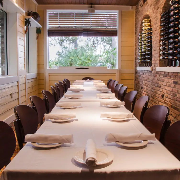 Photo credit: opentable