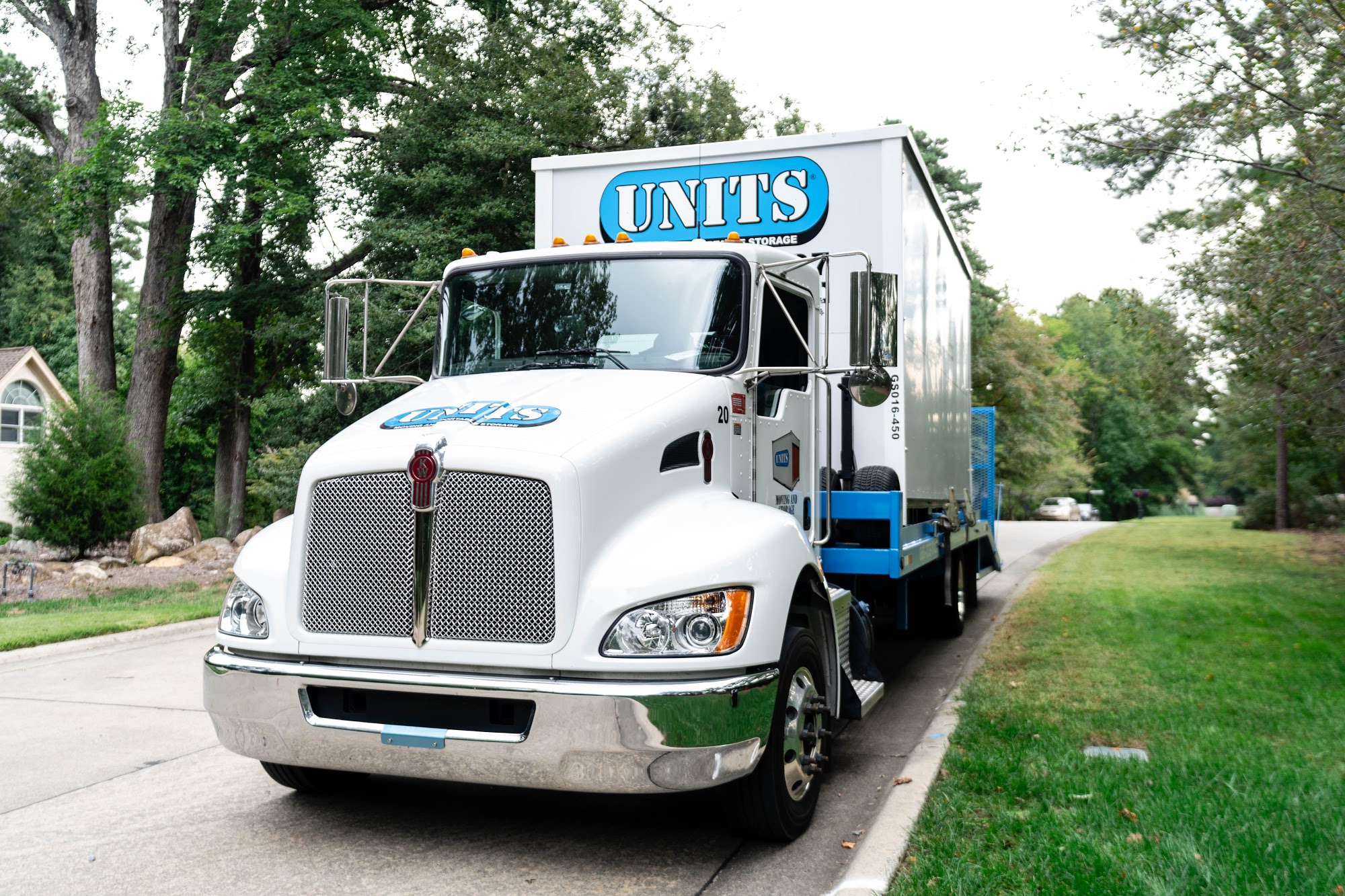 UNITS Orlando Moving & Portable Storage