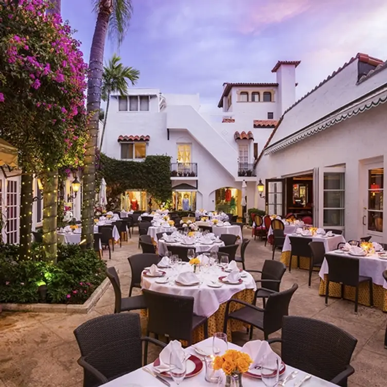 Photo credit: opentable