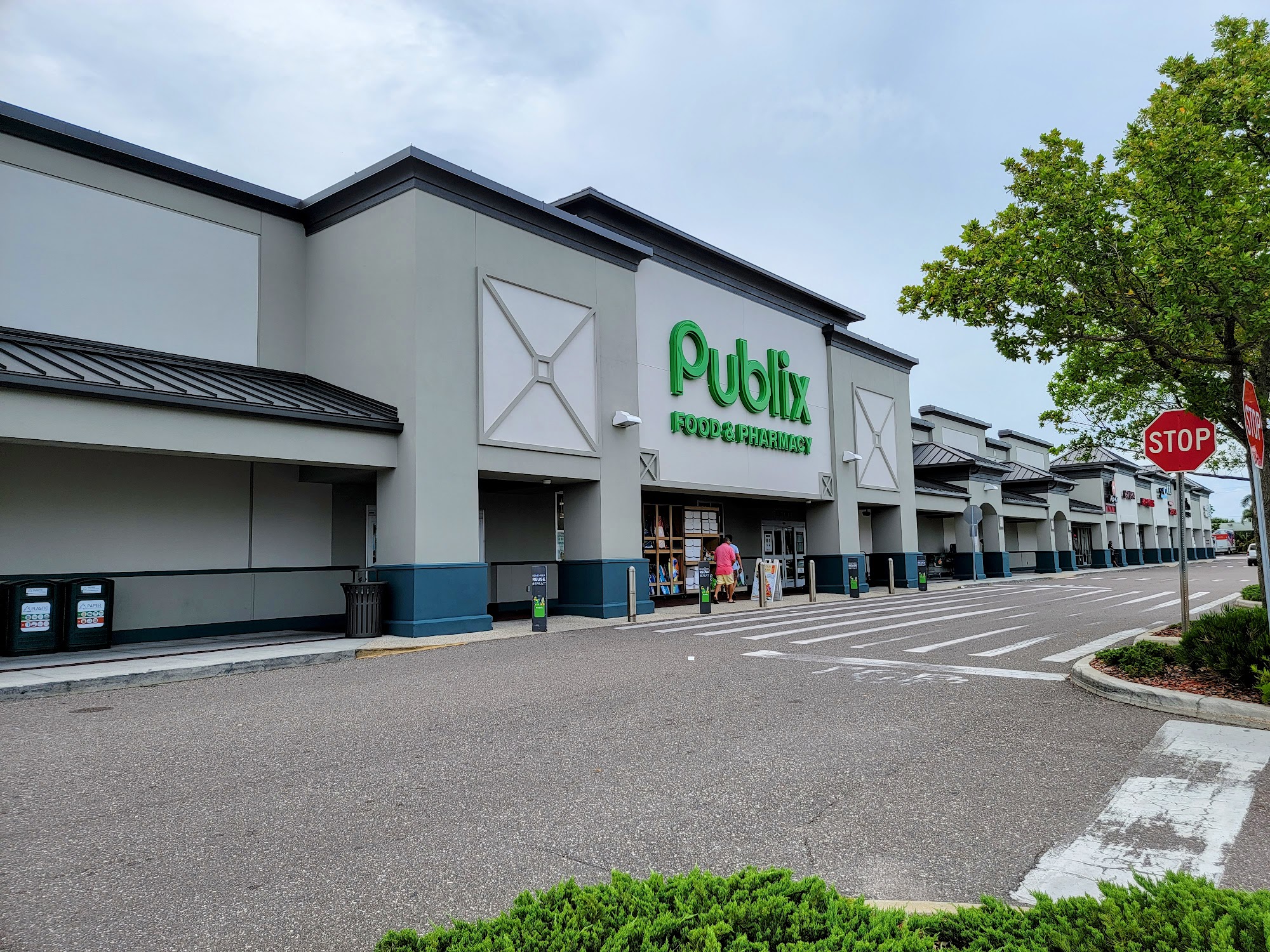 Publix Super Market at Atlantic Plaza