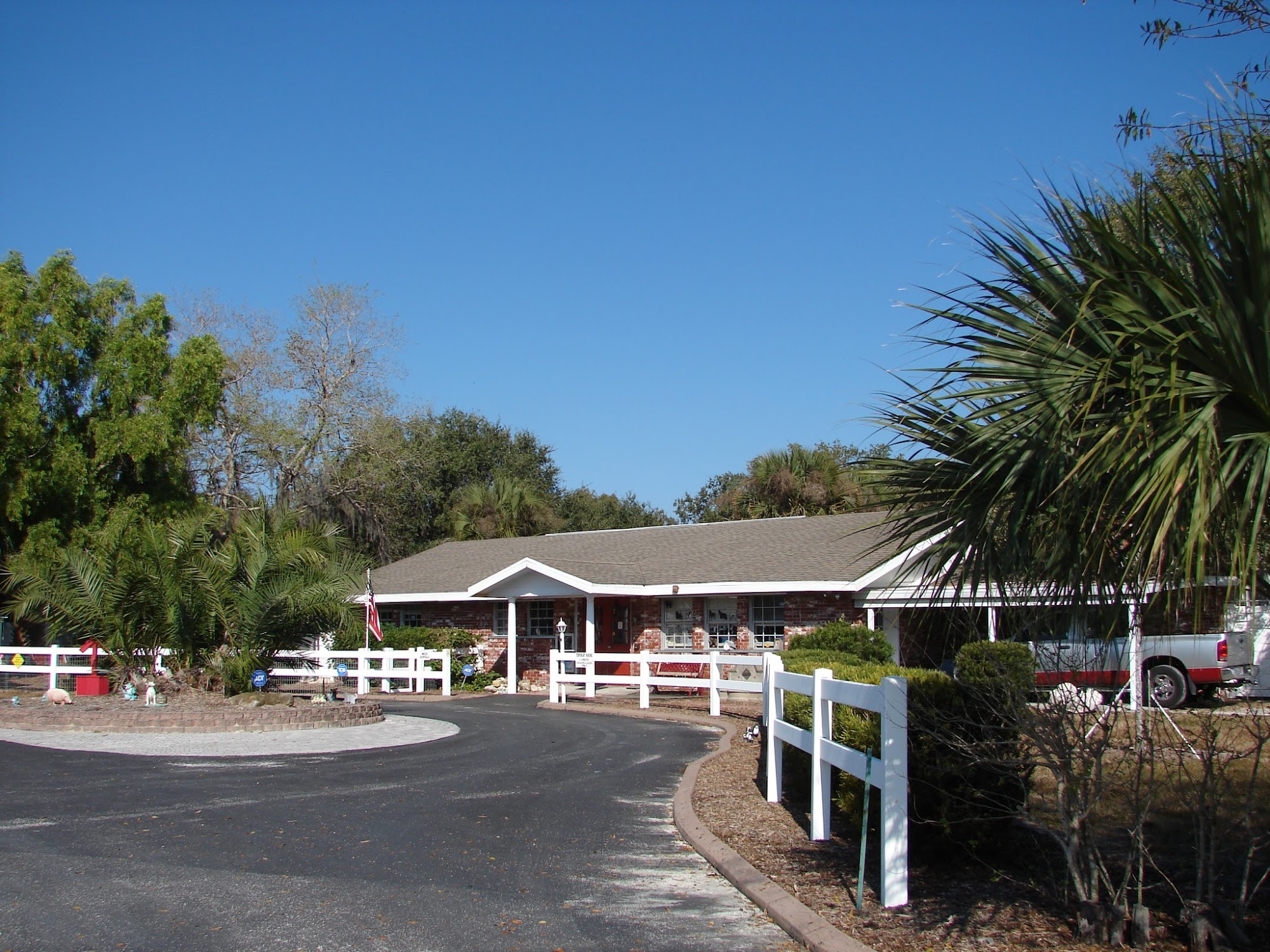 Myakka River Animal Clinic