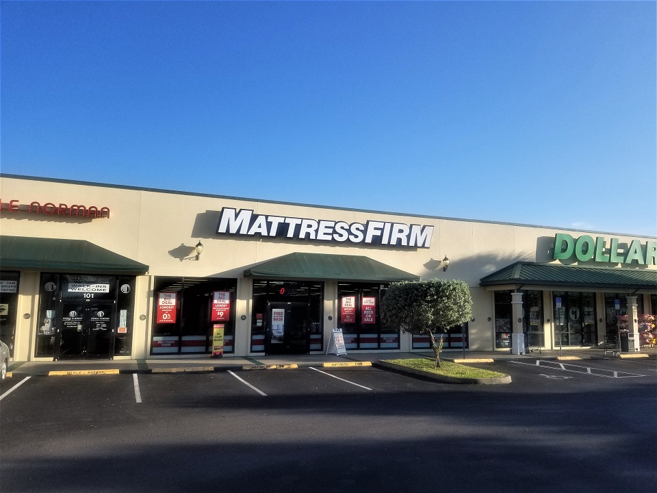 Mattress Firm Miracle Mile