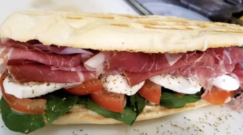 Photo credit: ubereats