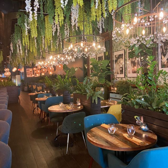Photo credit: opentable
