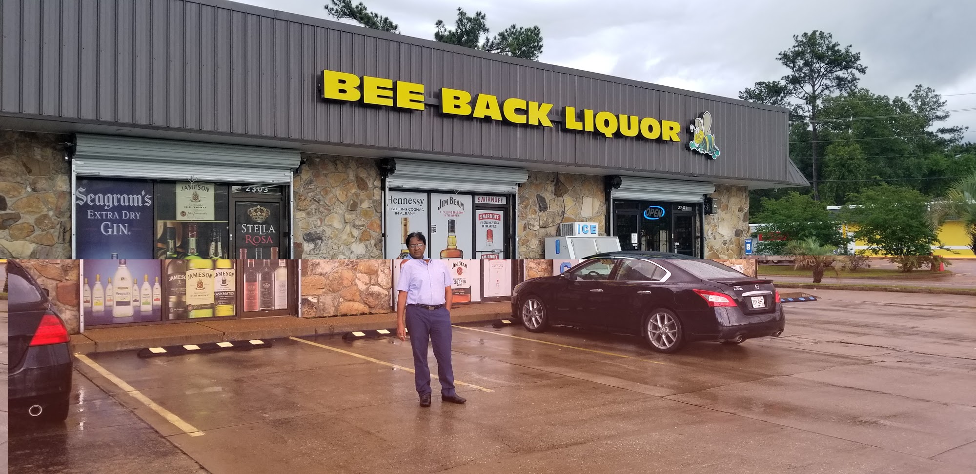 Bee Back Liquor