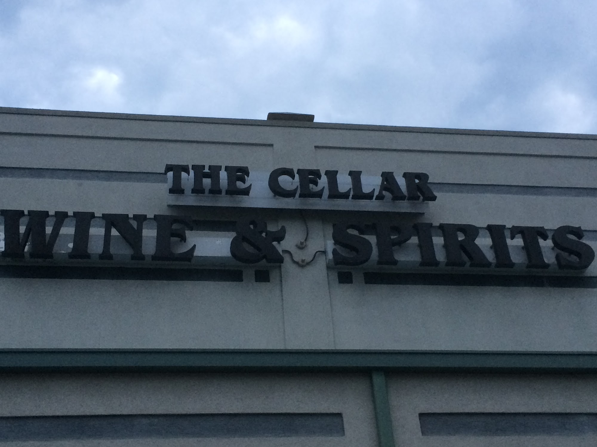 The cellar wine & spirits