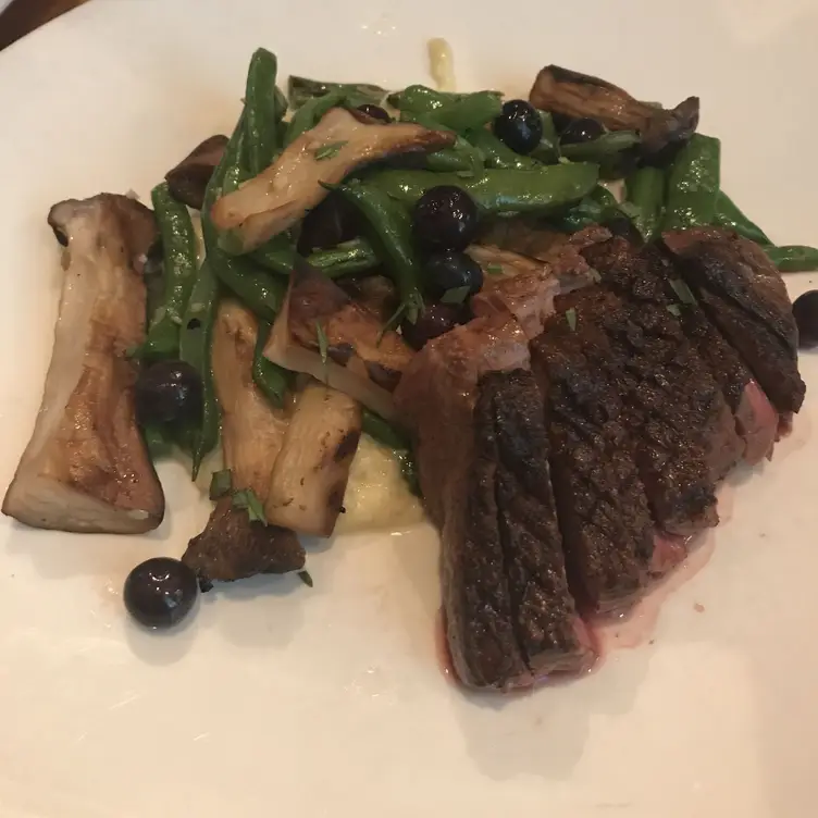 Photo credit: opentable