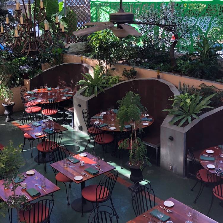 Photo credit: opentable